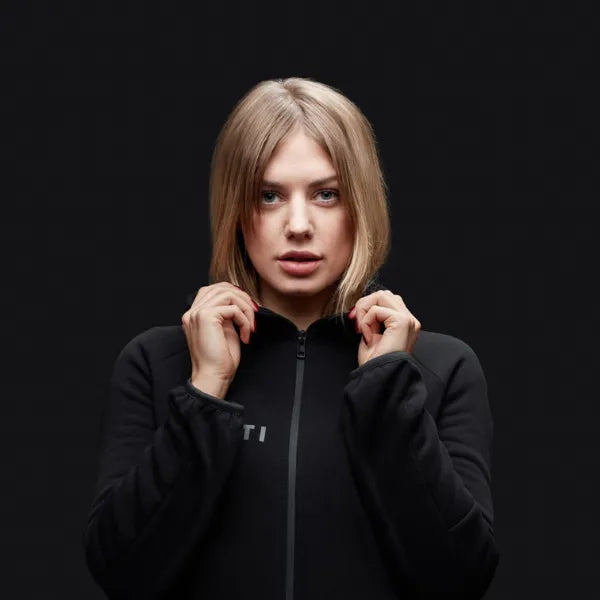 SANTI Back to Black Hoodie <br> נשים