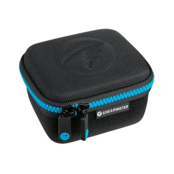 נרתיק נשיאה קשיח