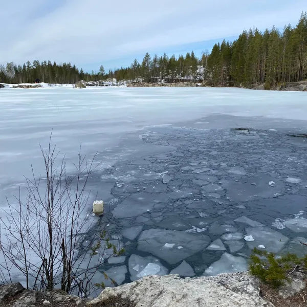 פינלנד - התמחות צלילה מתחת לקרח