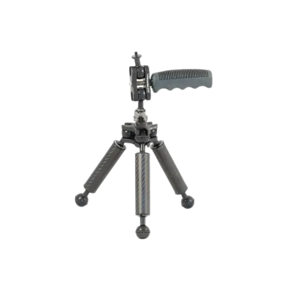 Standard Tripod חצובת קרבון לצילום מאקרו